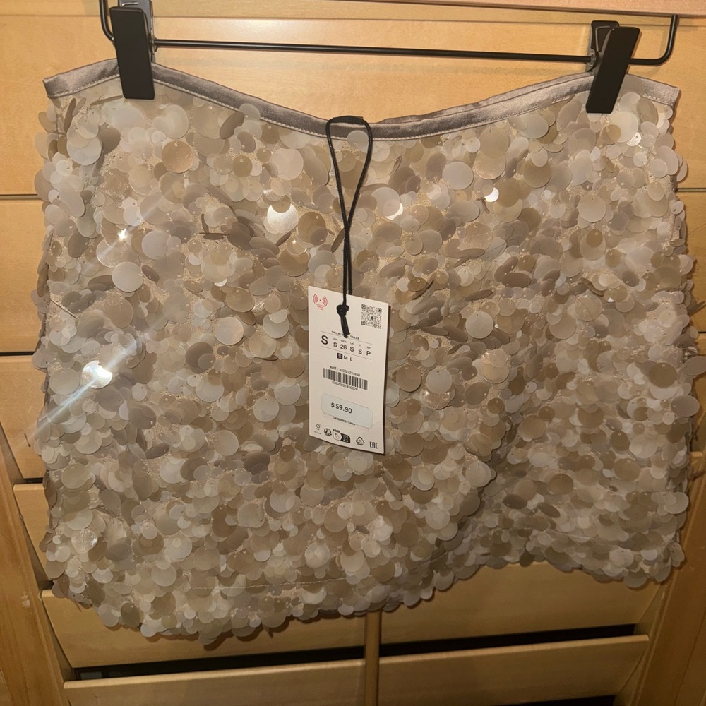 Zara  Sequin Embellished Skirt sz M